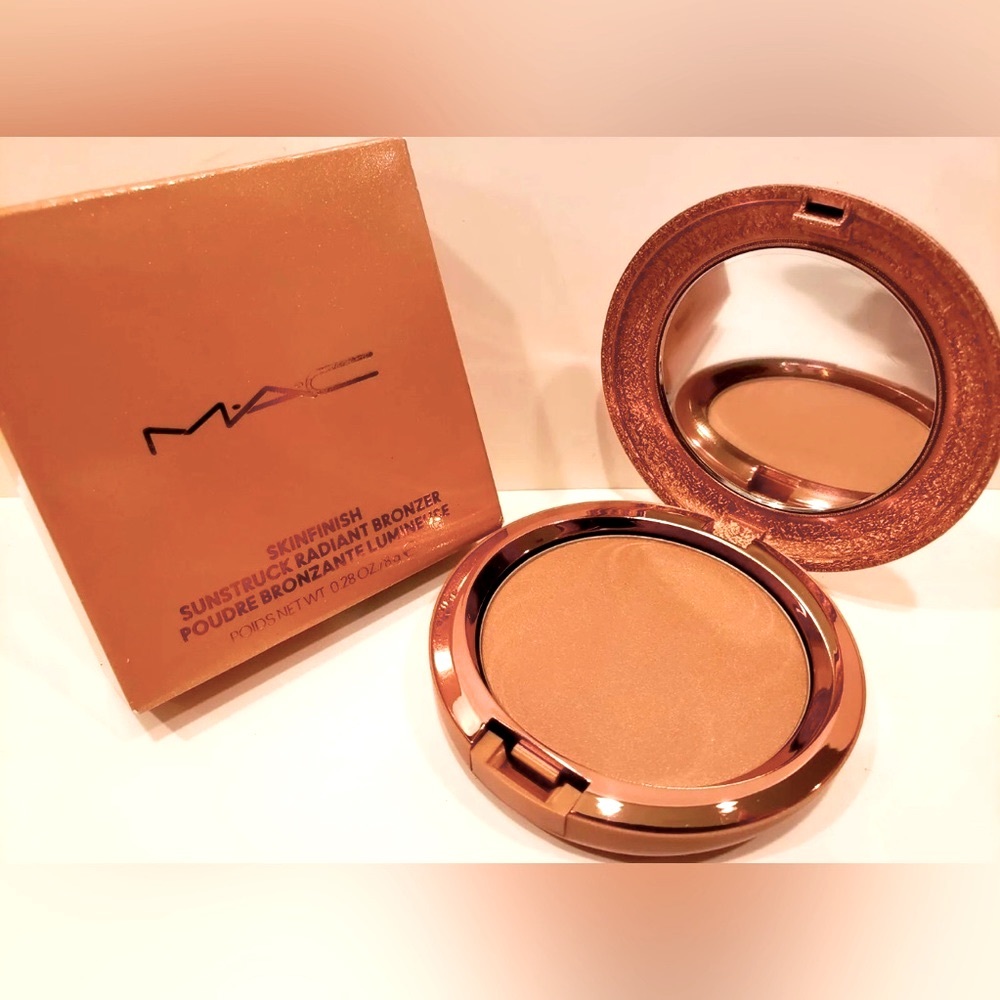 MAC Skinfinish Sunstruck Radiant Bronzer- Radiant Light Rosy - Picture 3 of 13
